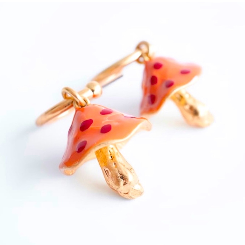 π2/$30 New Zara Dotted Toadstool Drop Earrings - Picture 2 of 3
